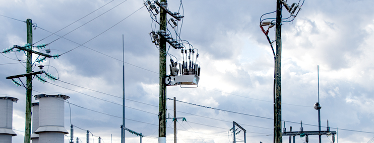 NOJA Power OSM recloser installation